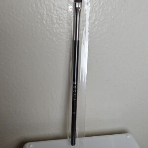 BECCA Eyebrow Brush 105